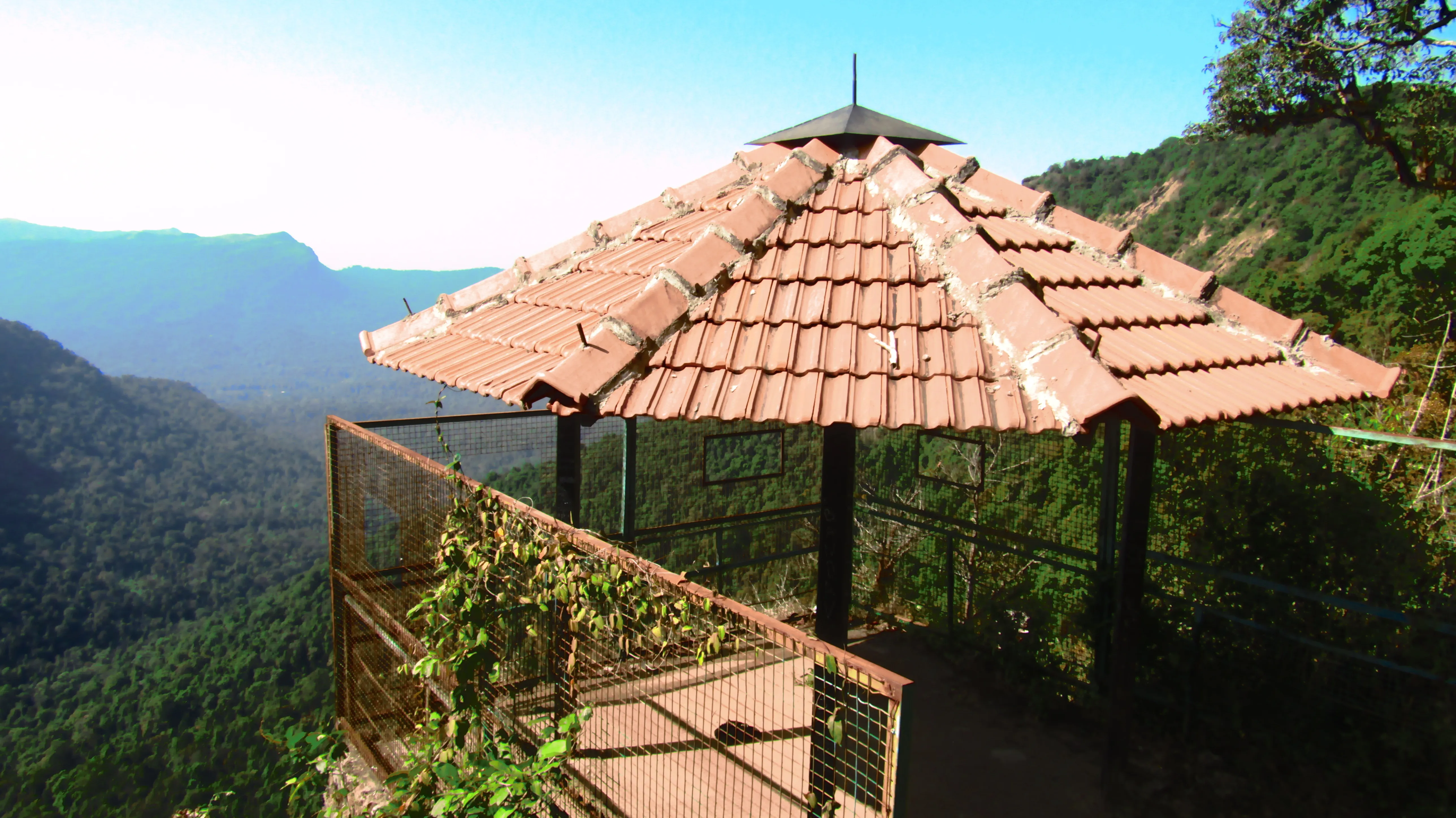 Barkana View Point: See One of India's Tallest Waterfalls Near Agumbe